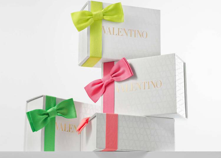 THE HOUSE OF GIFTING