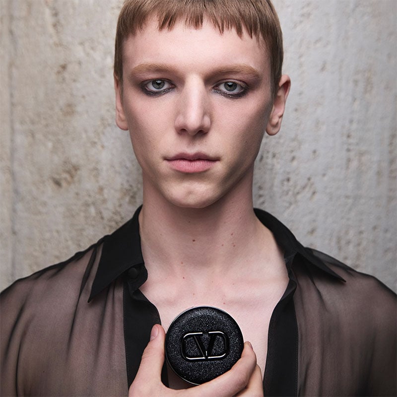 VALENTINO GO-CUSHION ノワールエディション/LN2 Valentino Beauty Go Cushion Glow 12g #LN2 (LIGHT NEUTRA 2
